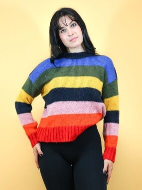 Women's Multicolor Striped Crewneck Sweater - Cozy Knit